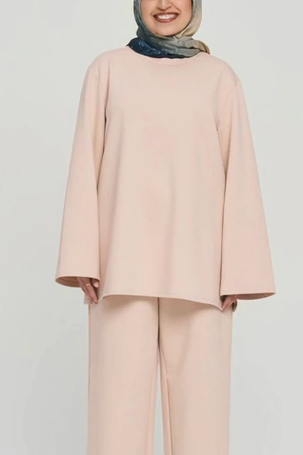 A close up shot of the Raha Lounge Set in Vanilla by Momina Hijabs